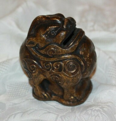 VINTAGE 4'' CERAMIC CHINESE FOO DOG INCENSE BURNER
