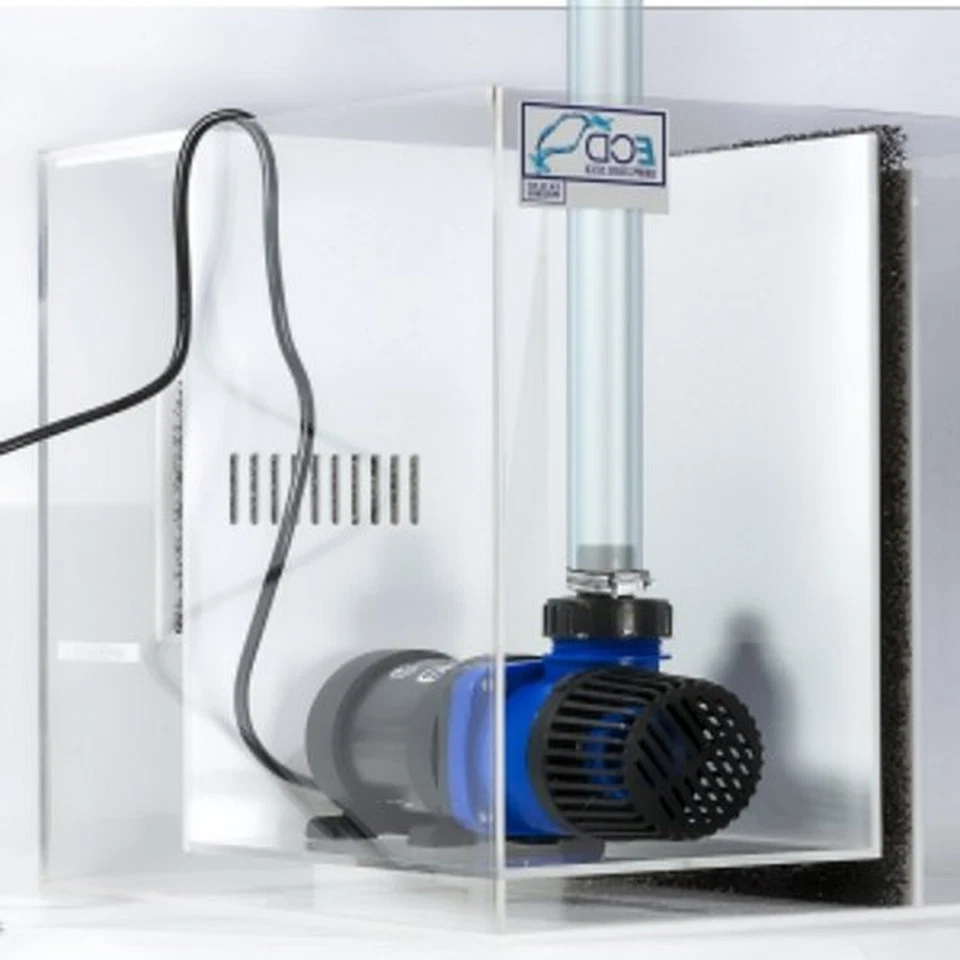 Current USA eFlux DC Flow Pump with Flow Control 1050 GPH | Ultra Quiet, Subm... - Image 3 of 4