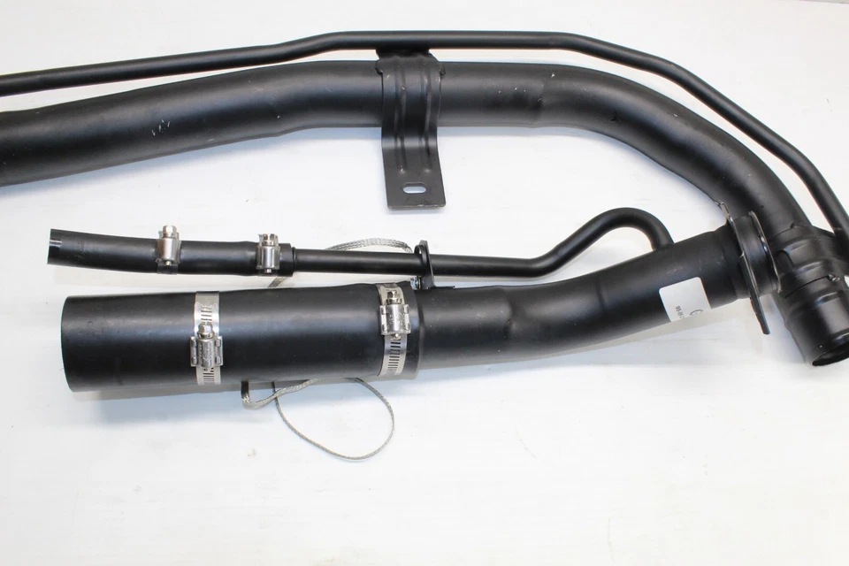 Cuello de llenado de combustible completo FN709 Chevy GMC para TNKFN709 JLCGM117 JLCGM053 GM117 Foto 2 de 4