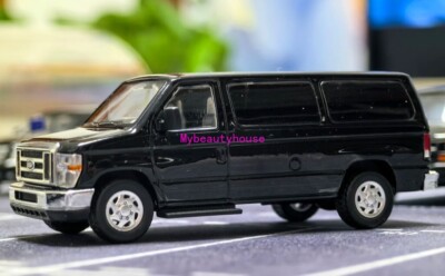 596 1:64 HEC President Beast Tahoe Suburban Express Set Model