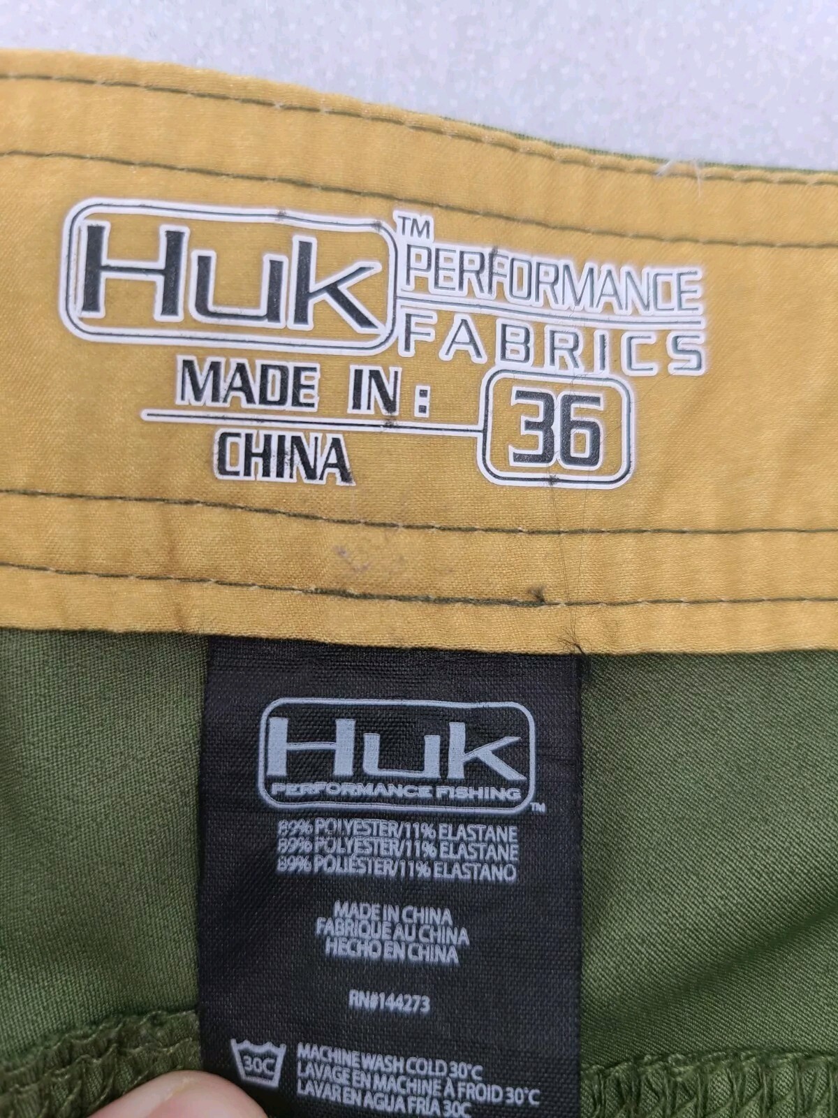 HUK Performance Fabrics Men's 36 Green Fishing Board Shorts Swim Suit