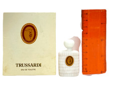 Light Her Trussardi 香水- 一款1997年女用香水