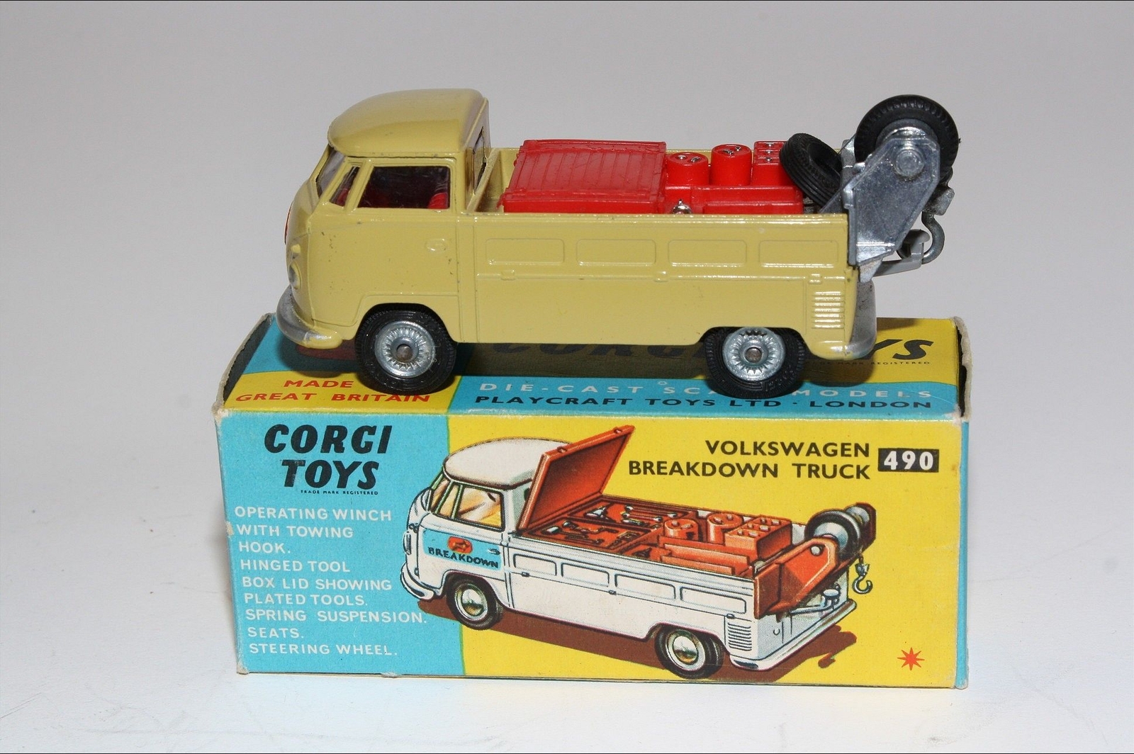 Corgi 490, VW Breakdown truck - Free Price Guide & Review
