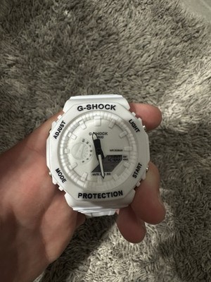 Casio G-Shock GA-2100-7AER CasiOak Weiß Neu Ungetragen Herren Uhr