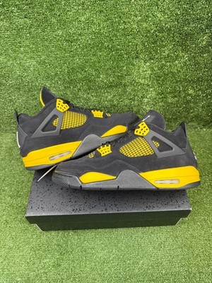 Size 11 - Jordan 4 Retro Mid Thunder
