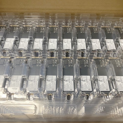 Memoria YANGTZE (YMTC) PC411-2TB 2280 PCLE Gen4*4 SSD NVMe M.2 para PC Laptop - Imagen 3 de 3