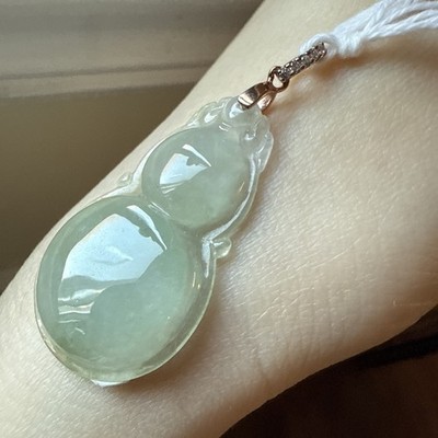 Icy Myanmar Untreated Jade/jadeite Grade A Hulu S925 冰种葫芦 Certified
