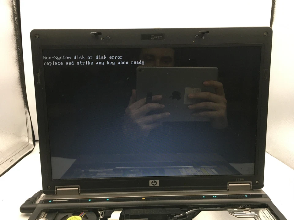 HP COMPAQ 6535B - FOR PARTS/REPAIR - AMD ATHLON - NO RAM - NO KEYBOARD - READ-BB - Image 2 of 4