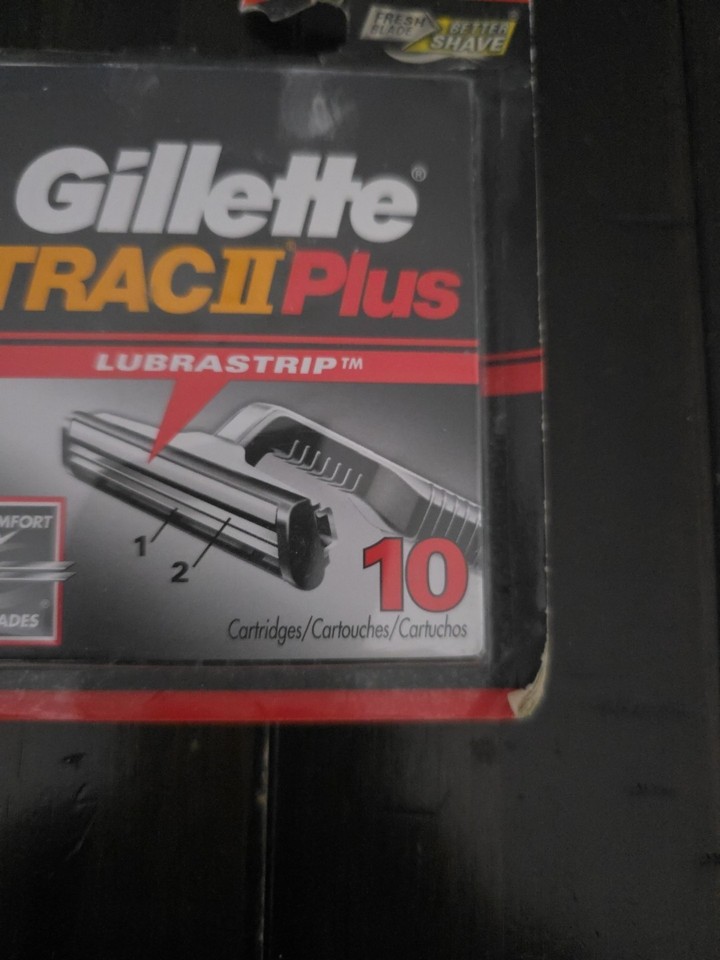 2000 Gillette TRAC II Plus Razor Blade Refill Cartridges 10 Count Open ...