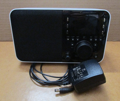 Logitech Squeezebox X-R0001 Smart WiFi Radio Music Streamer White Works!