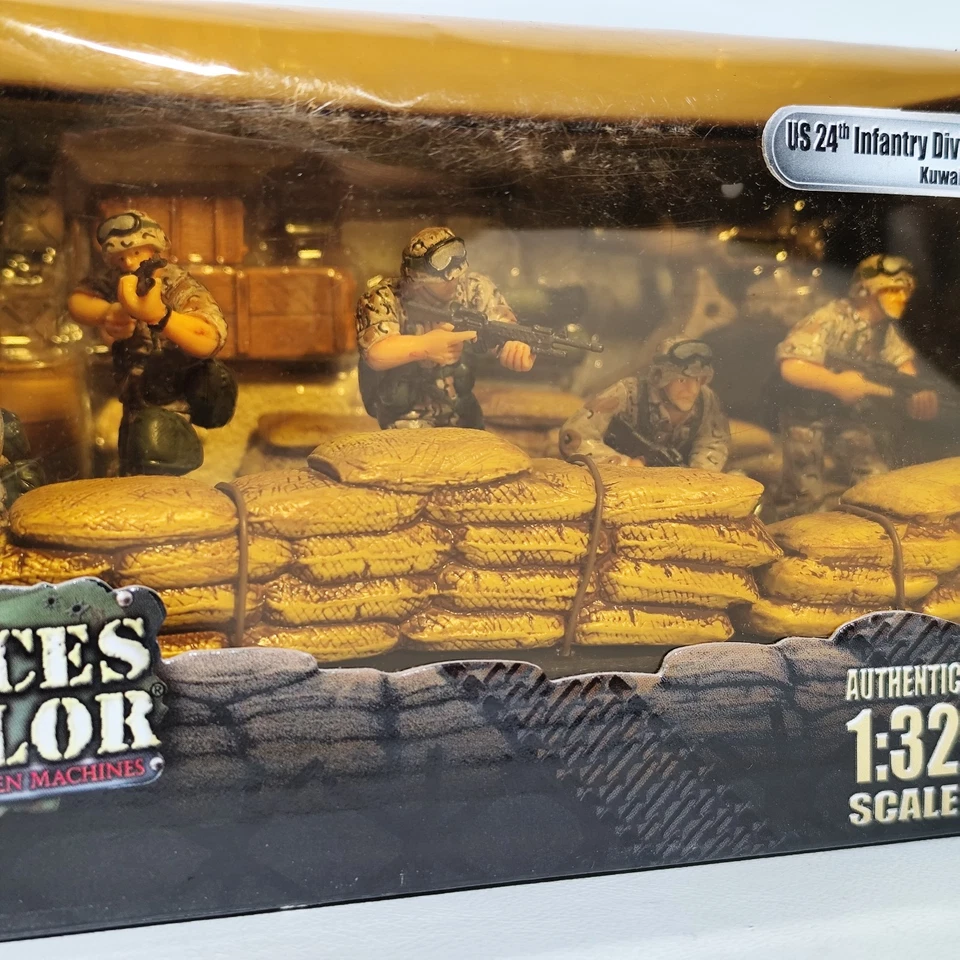 1:32 Forces of Valor US 24th Infantry Division Kuwait 1991 Set #83001 - Image 2 of 4