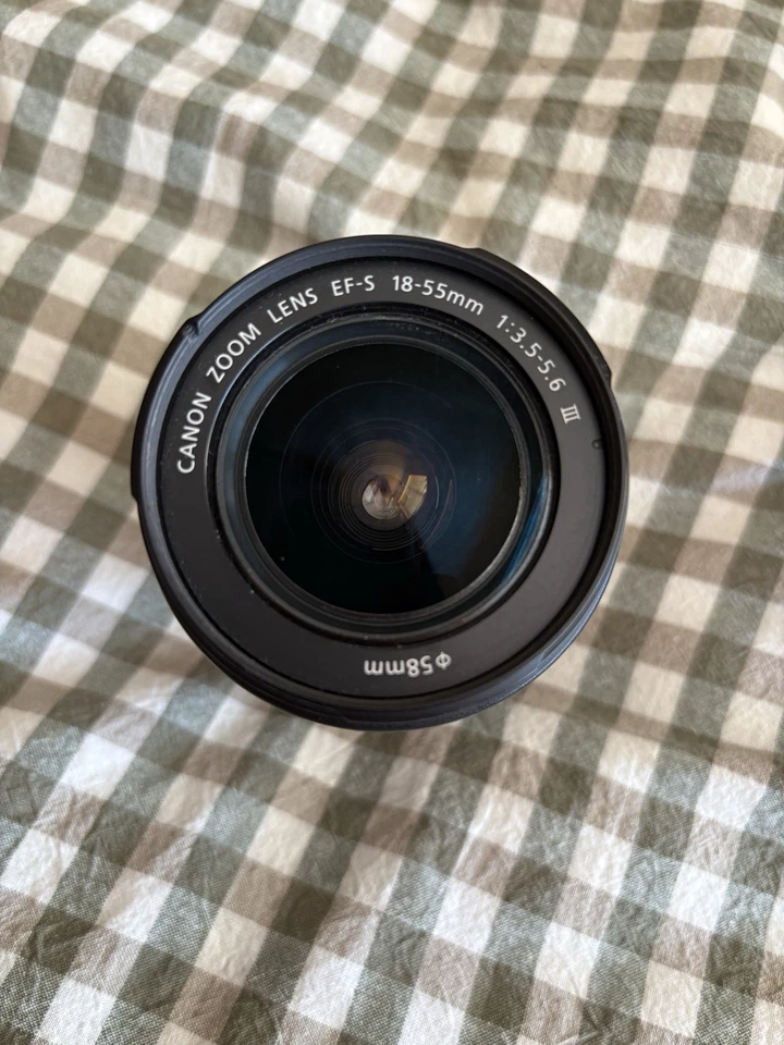 Canon EOS-2000D 24.1MP DSLR Camera - Black (Kit with EF-S 18-55mm IS II Lens) - Image 3 of 4