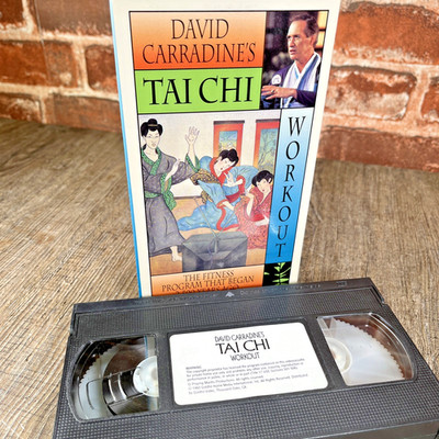 Tai Chi Workout David Carradine s Fitness Program 1993 Pre-owned