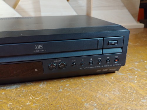 Sony SLV-D380P DVD/VHS Kombiplayer Videorecorder - ohne Fernbedienung/getestet! - Bild 9 von 14