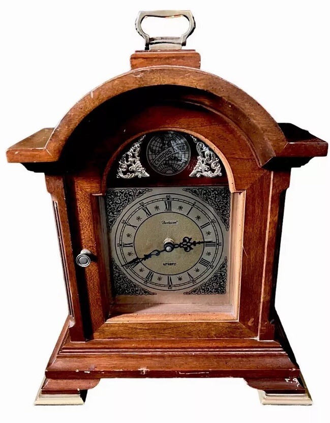 Vintage Tempus Fugit Durhaven 18 In. Working Mantel Clock