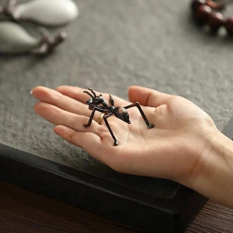 Adorno de hormiga en barra de incienso de cobre rojo colección antigua mascota de té Foto 3 de 4