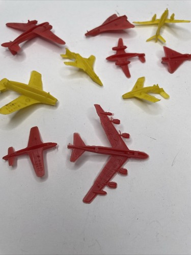 10 Vintage Miniature Airplanes Plastic 1960s MPC MINI USAF, RAF, France, Germany - Picture 21 of 21