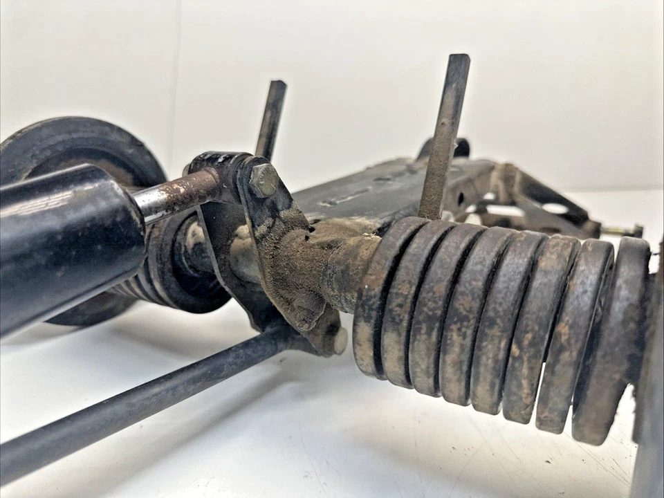 原始设备制造商 2002 Polaris Trail 550 雪地摩托车后悬架车架杆减震 — 第 4/4 张图片