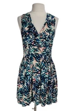 GREYLIN Women Junior Size L Floral Green Mini Fit  Flare Dress V-Neck  91P