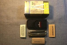 VINTAGE LEATHERMAN  PST