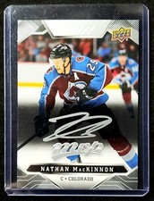 Nathan MacKinnon 2019-20 Upper Deck MVP Hockey Silver Auto #12 - RAW/NM+