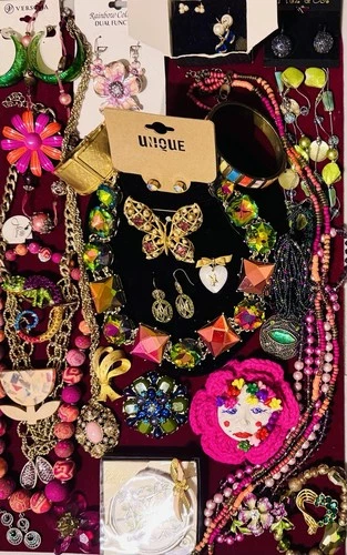 Vintage High End Costume Jewelry Monet jilzara KC Avon NR Chicos JJ JONETTE Fitz
