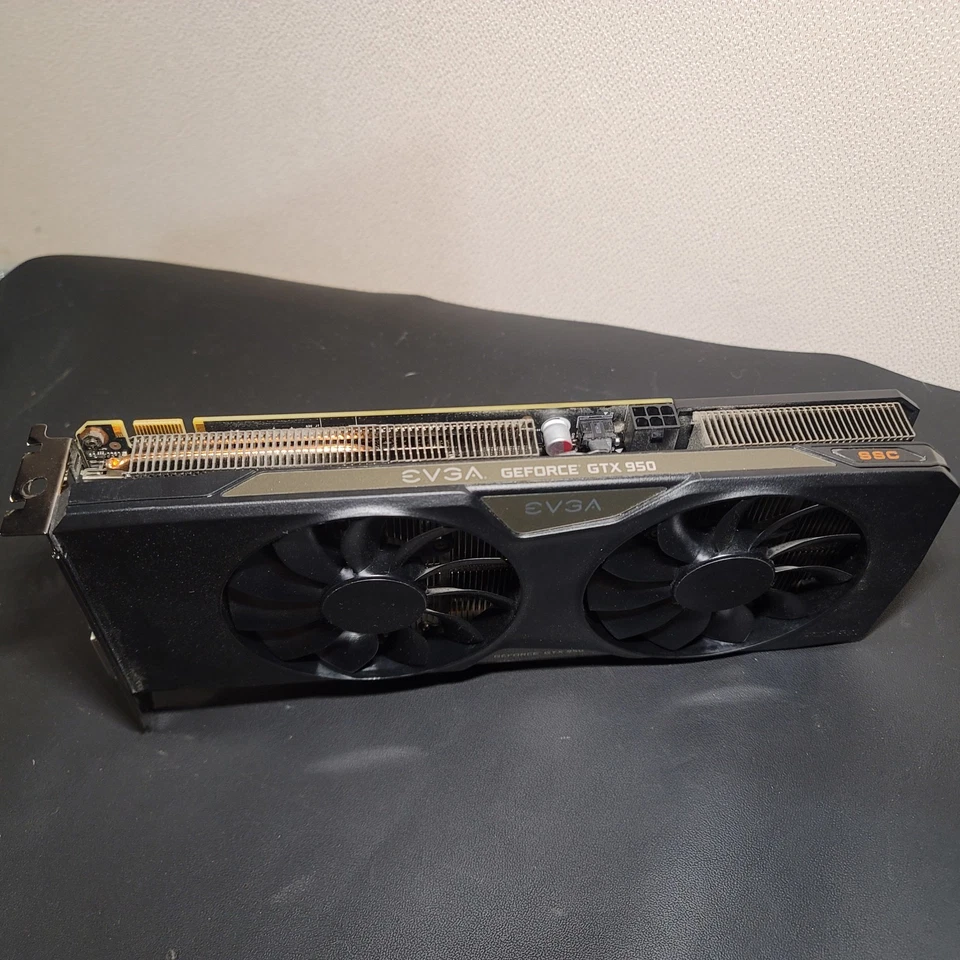 EVGA NVIDIA GeForce GTX 950 SC+ 2 GB GDDR5 PCI Express 3.0 x16 Video Card - Image 2 of 4