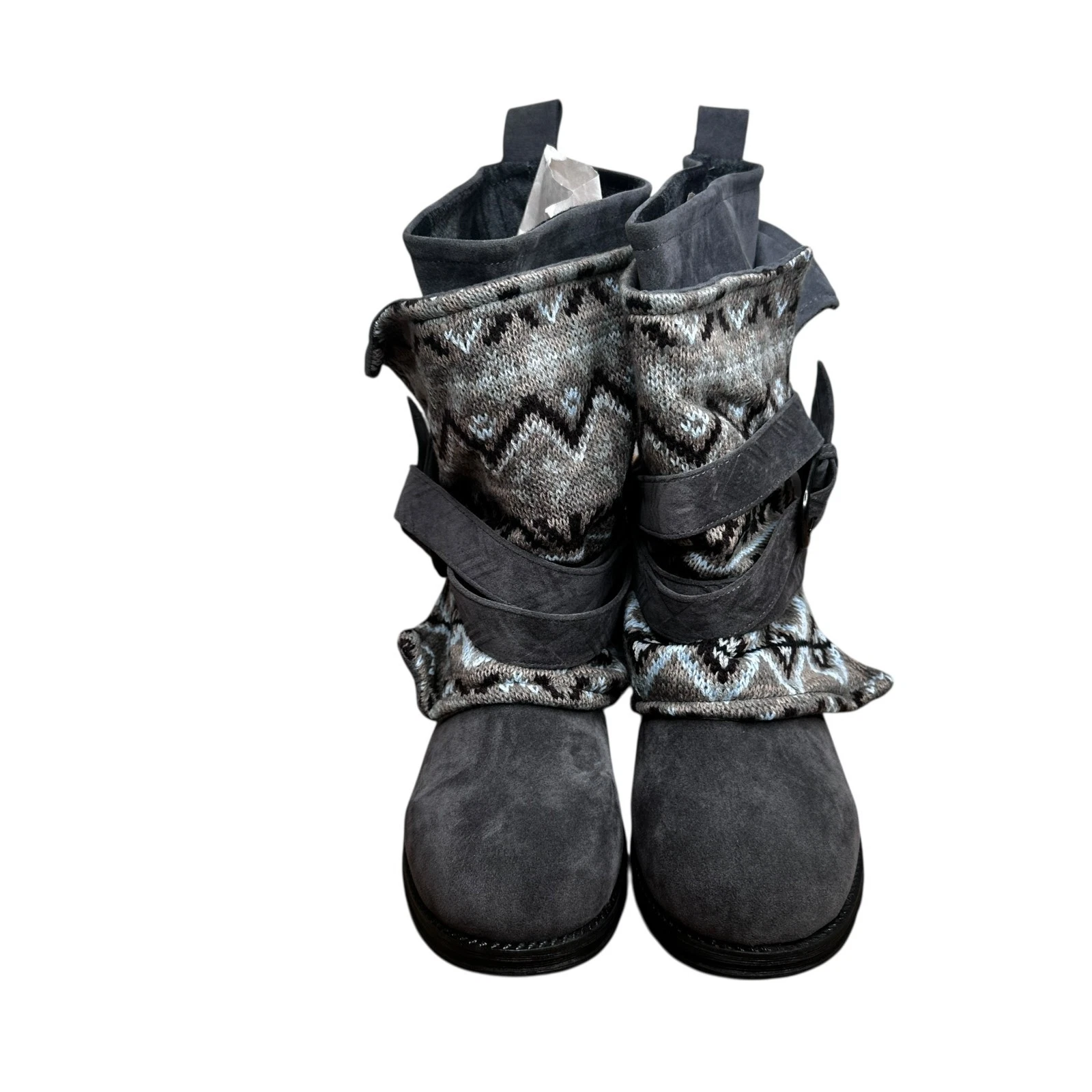 Muk Luks Nikki women's boots gray rear and knit pattern detail