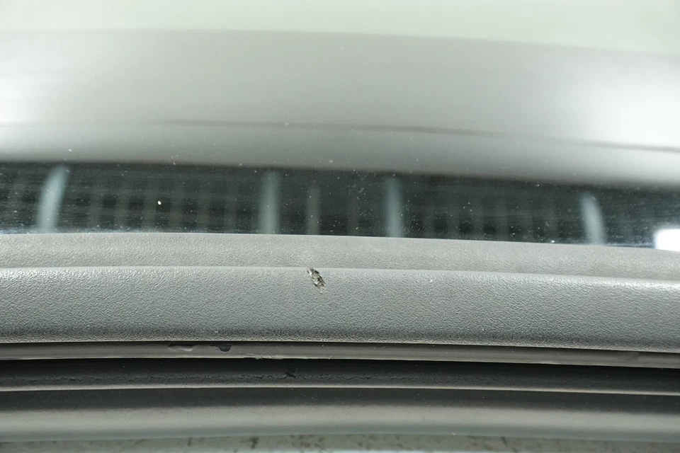 95-2002 OEM GM Chevy Camaro Pontiac Firebird T-Top Roof Glass Windows Sunroof - Image 3 of 4