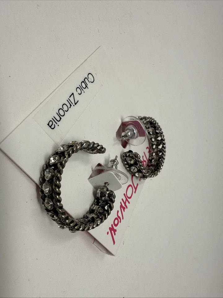 Винтажный Betsey Johnson серебристого тона текстурированный Y2k CZ серьги серьги новый с Ярлыками готический - Изображение 4 из 4