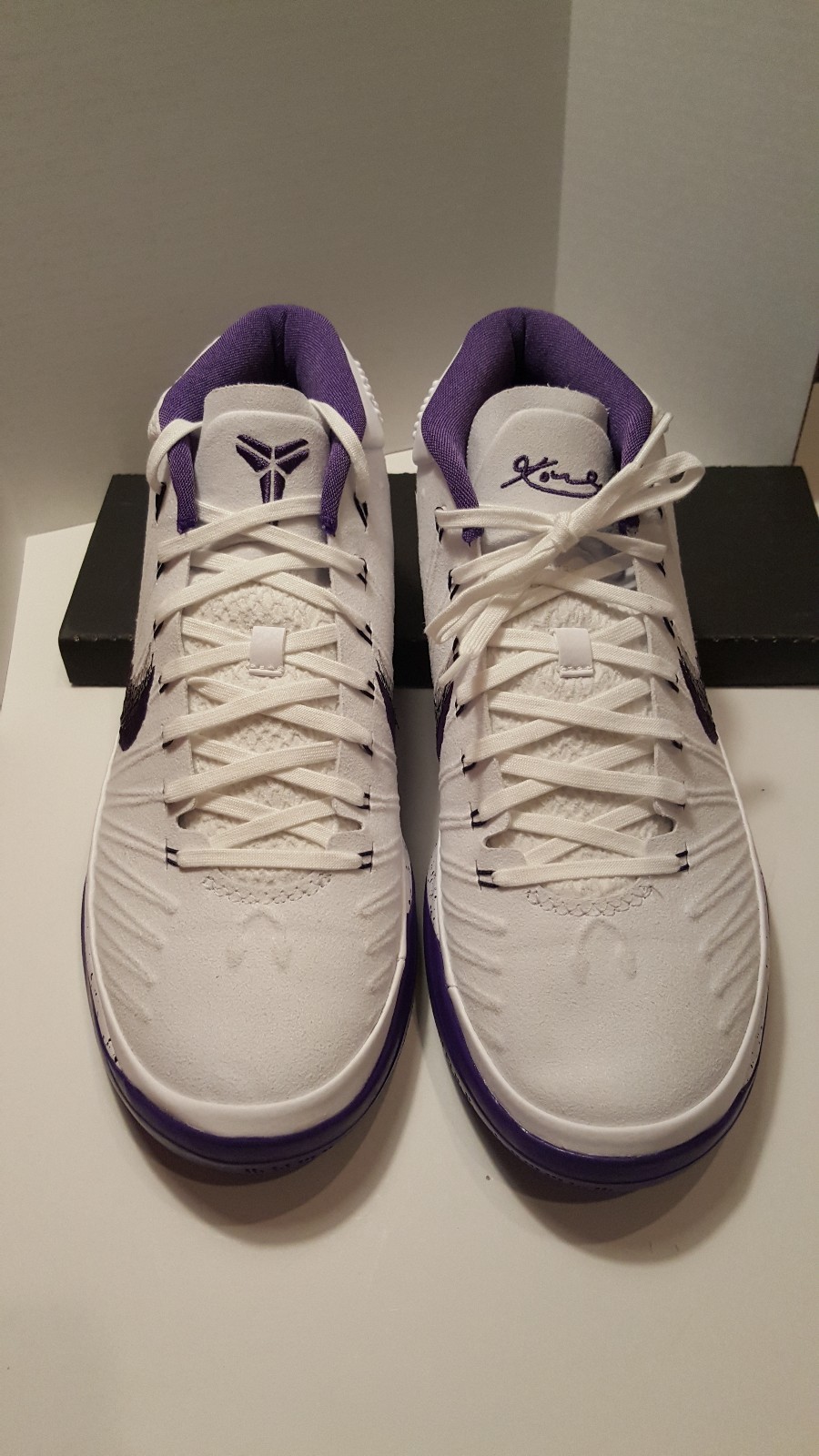 Mens Nike Kobe AD 922482-100 White/Court Purple Brand New Size 9.5 Mens Nike Kobe AD 922482-100 White/Court Purple Brand New Size 9.5