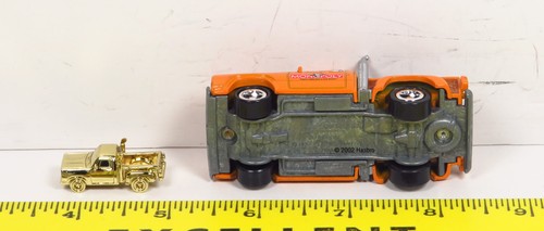 JOHNNY LIGHTNING Monopoly Tennessee Ave. 1979 Dodge 79 D100 Truck Orange 1:64 - Picture 2 of 5