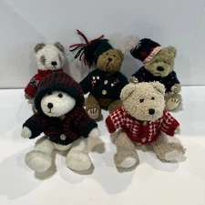 Lot Of 5 Christmas Bears 1998 Hugfun International