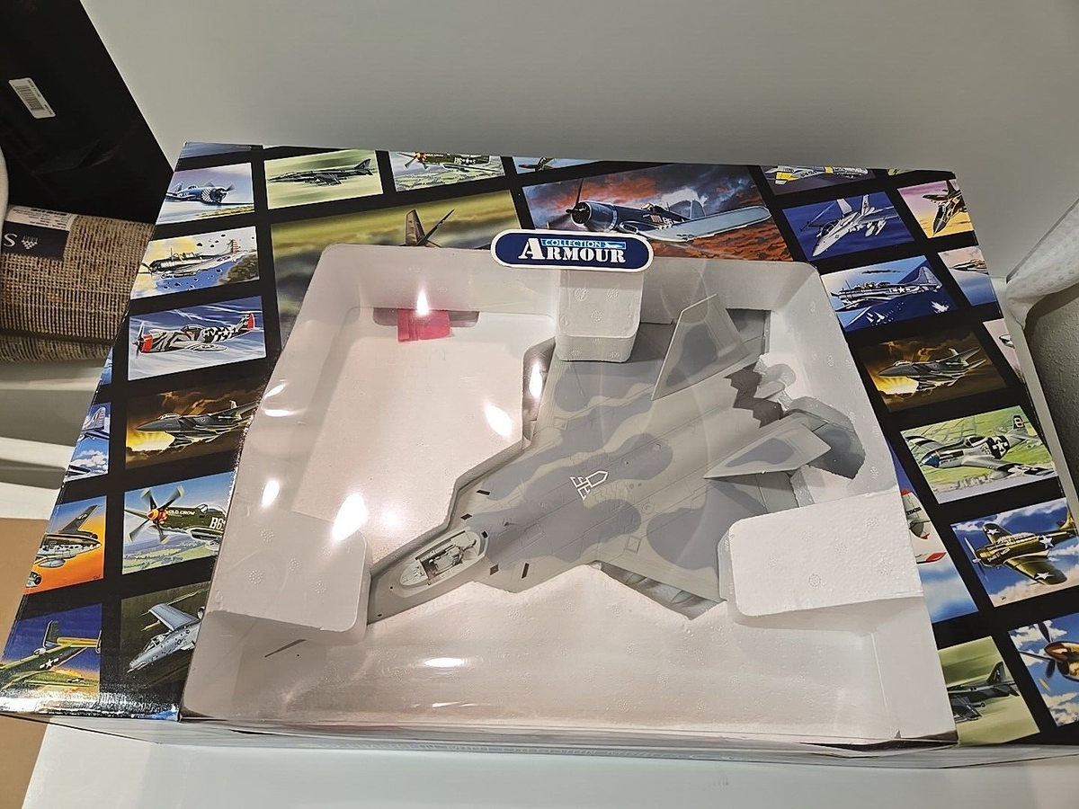 フランクリンミント　1/48 F-22ラプター F22 RAPTOR FRANKLIN MINT COLLECTION ARMOUR DIE CAST 1:48 NEW