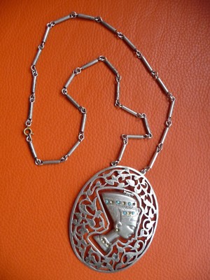 Collier Pendentif De Nefertiti - Collection Égypte, Neuf Avec étiquettes, Bijou Ethnique