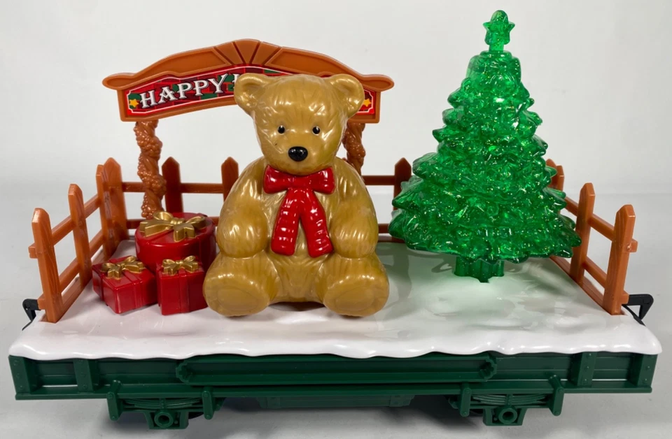 EZTEC CHRISTMAS SANTA EXPRESS TRAIN CAR TEDDY BEAR AND LIGHTED GREEN BOX CAR LOT - Image 2 of 4