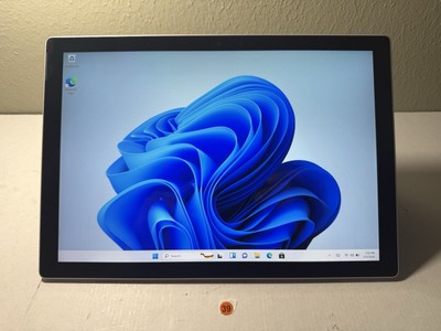Microsoft Surface Pro 7 plus 1961 2736x1824 i5-1135G7  16GB 256GB Win 11 Pro