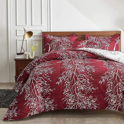 Christmas Bed in a Bag Burgundy Red Comforter Sheet Set 7 Pieces Queen Size All