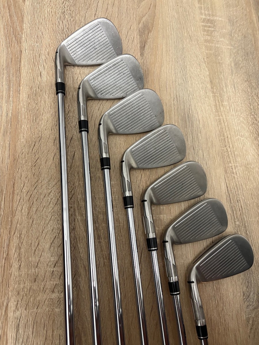 TaylorMade SIM2 Max Iron Set 5-PW-AW Right-Handed Steel Shafts