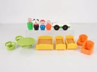 Vintage Little People 952 Play Family Tudor house Furniture & Figures 1980