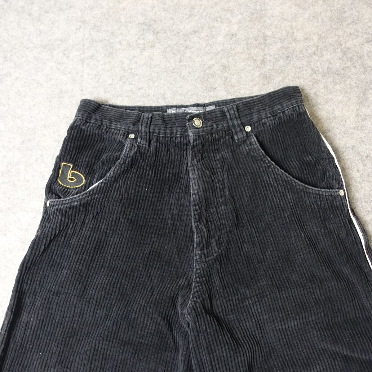 s-l1200.jpg s-l1200.jpg