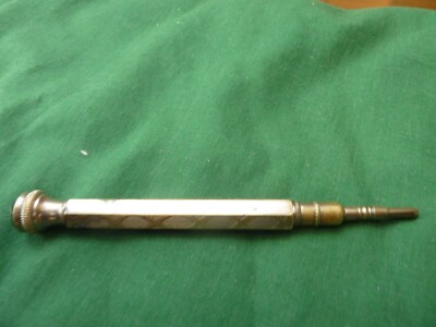 VINTAGE SECHSECKIGER DRUCKBLEISTIFT - KREUZMUSTER
