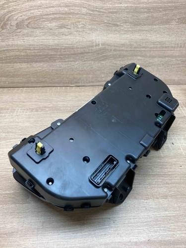 83800 05N00 MB257470 7761 Denso Toyota Avensis Instrument Cluster Tacho Speedo M - Picture 3 of 7