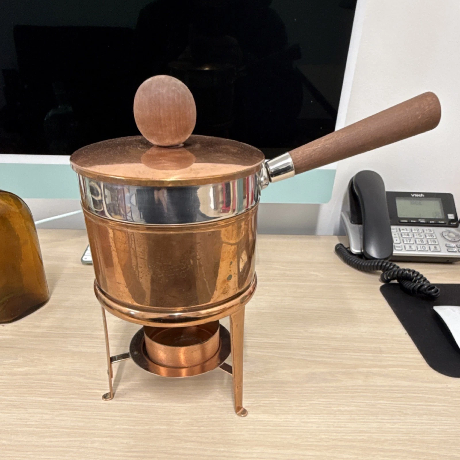 Copper Stainless Steel Fondue Set Pot Burner Stand Universal Food Compatibility
Opens in a new windo