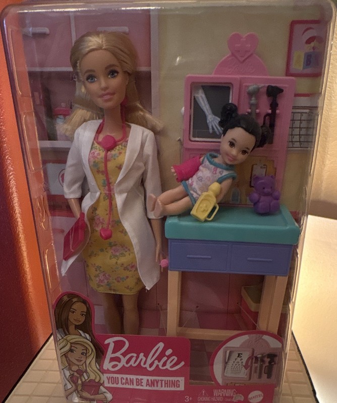 2020 Barbie You Can Be Anything Pediatrician Doll Playset w Baby Exam Table