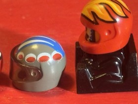 Lego Racers Helmet, Base & Head Lot From 4583, 4582, 4588, 8350 & 8389.