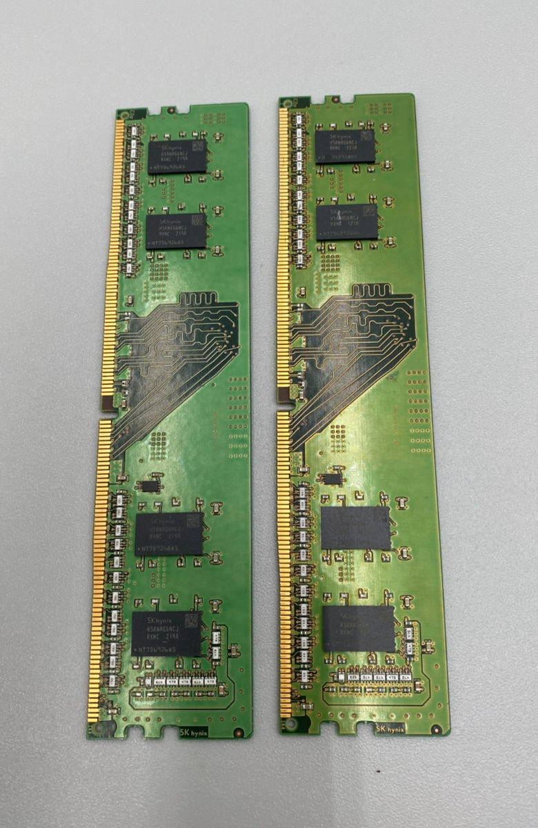 Lot Of 2 SK Hynix DDR4 8GB Each(2 x 8GB = 16GB)PC4 3200MHz RAM
