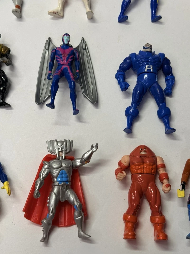 Lote de 14 bonecos X-Men Heavy Metal Heroes Die Cast Toy Biz vintage década de 1990 RARO 2,5” - Imagem 4 de 4