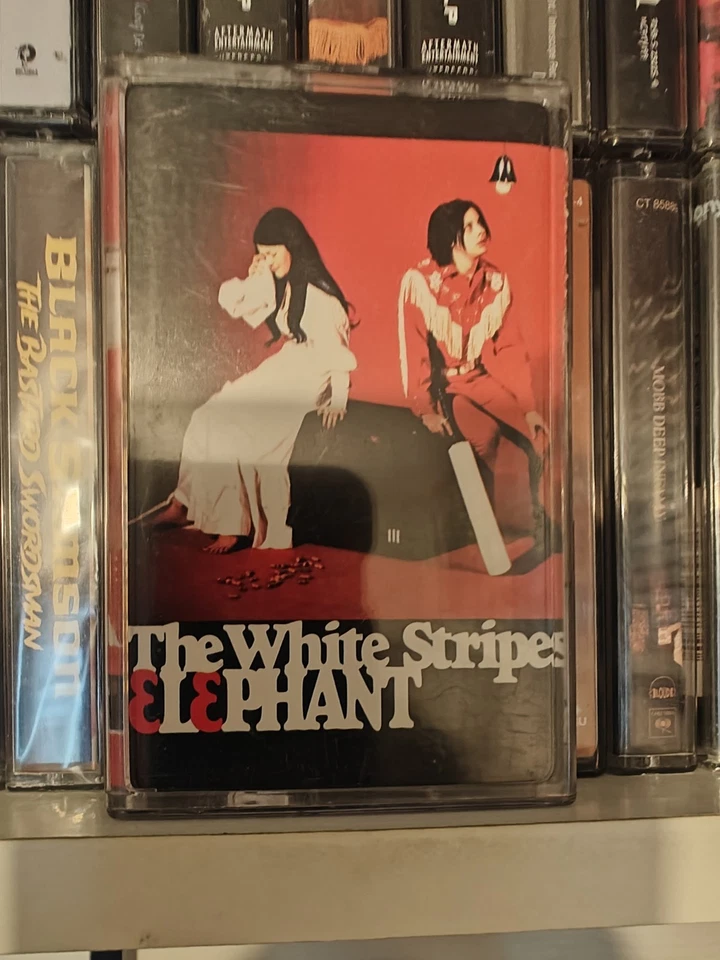 The White Stripes Elephant FULLY PLAY GRADED cassette album - Image 3 of 4