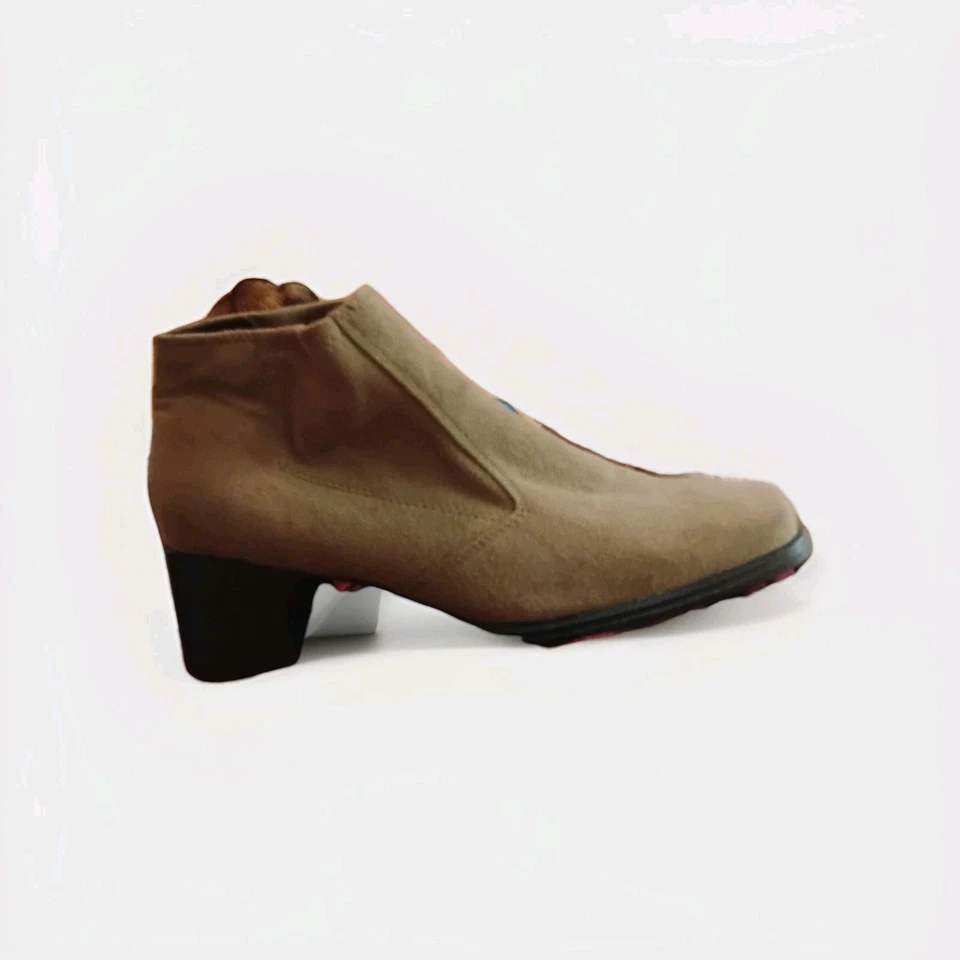 Botas Liz Claiborne LizFlex Y2K Años 90 Tacón Grueso Puntera Cuadrada Gamuza Beige Lino 8.5 Foto 3 de 4